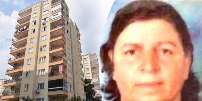 Evinin balkonunda oturur vaziyette ölü buldular