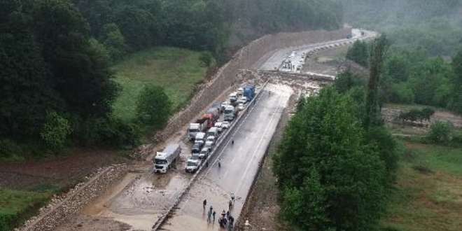 Sel felaketinde ma�durlara verilen s�zler tutulmad�