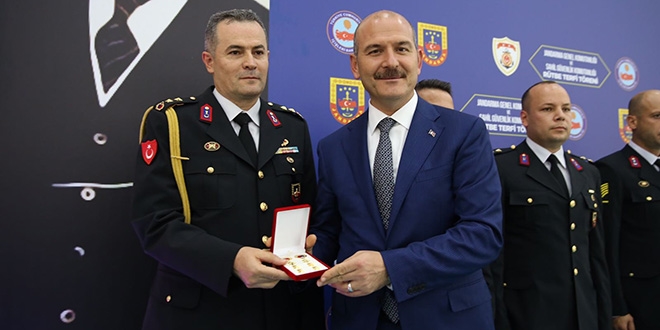 Bakan Soylu, rütbe terfi törenine katıldı