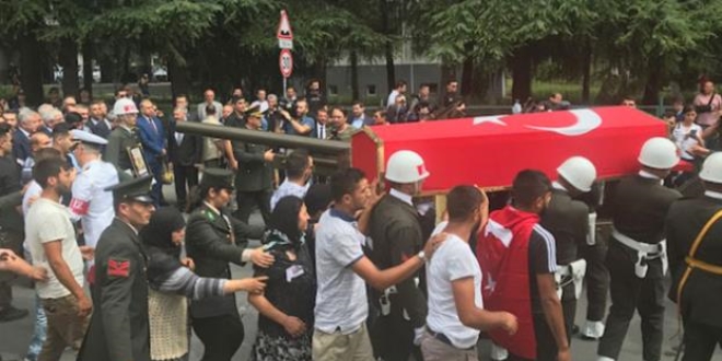 Hakkari şehidi İsa Erçetin son yolculuğuna uğurlandı