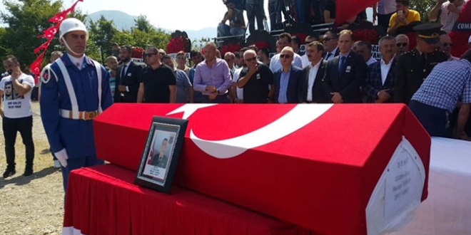 �ehit Recep Turan son yolculu�una u�urland�