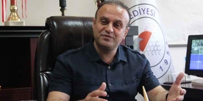 Adana'da hacizli makam aracnn satlaca iddias