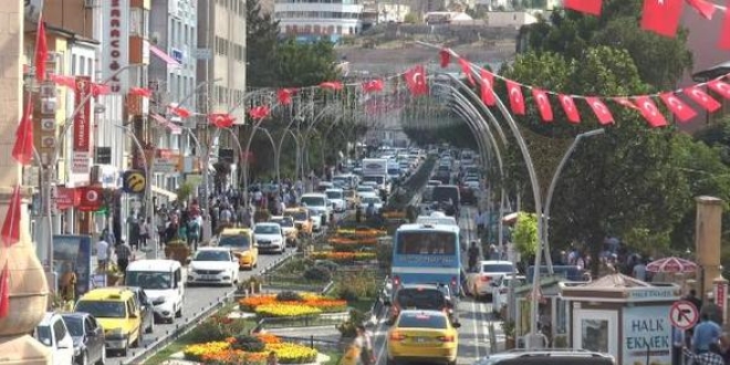 Bayburt'un nüfusu, gurbetçilerle 3 katına çıktı