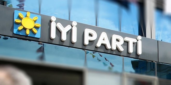 İYİ Parti'de istifalar peş peşe geliyor