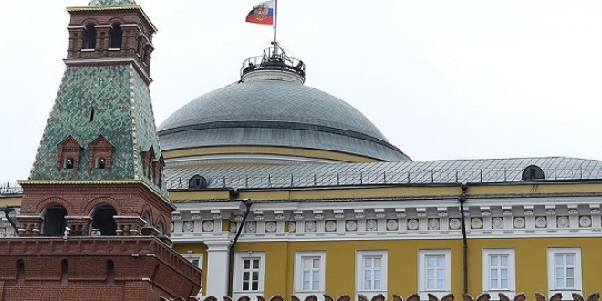 Kremlin'den 'stanbul Zirvesi' aklamas