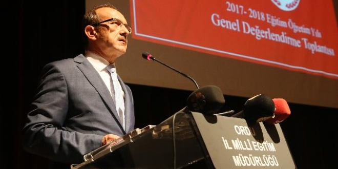 Vali Yavuz'dan kaymakam ve müdürlere uyarı