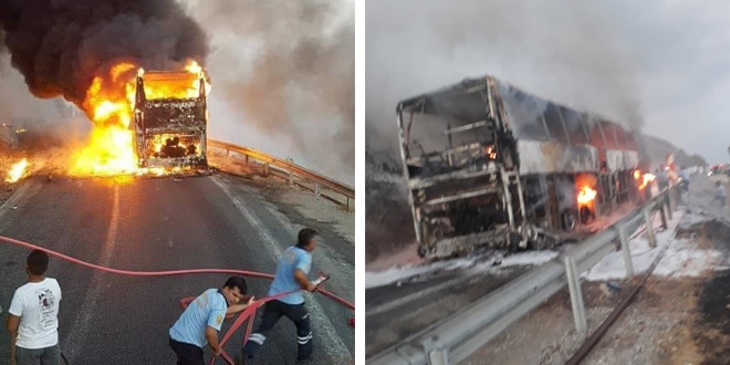 Mersin'de hareket halindeki yolcu otobüsü yandı