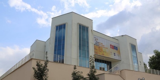 Sahte balı tespit edecek tesis resmi açılış için gün sayıyor
