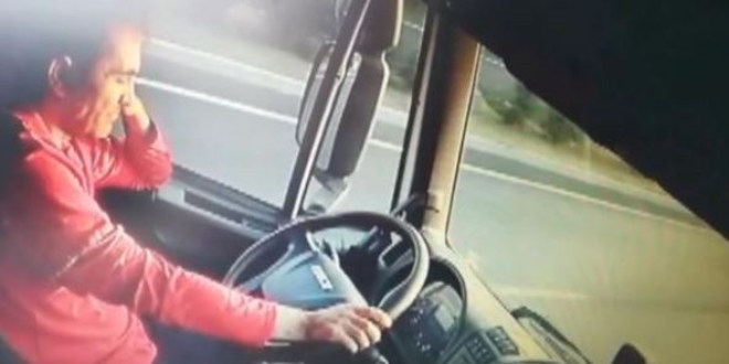 Direksiyon başında uyudu! Faciaya neden oldu