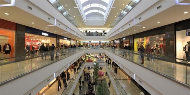 AVM'lerdeki ma�azalardan dolarla kiraya tepki