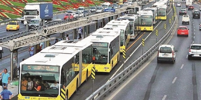 İstanbul'da pazartesi günü toplu ulaşım 8 saat ücretsiz