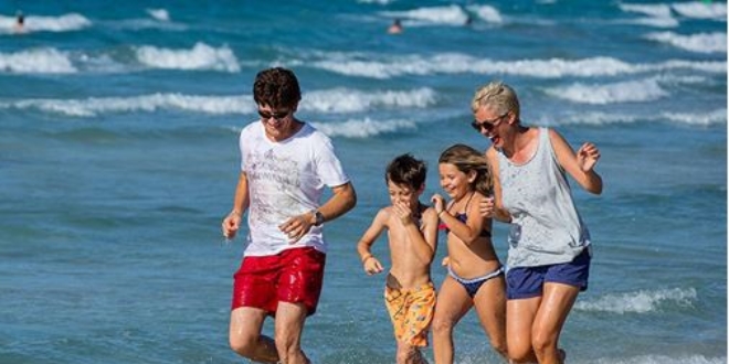 İzmir'in turist sayısında yüzde 42'lik artış