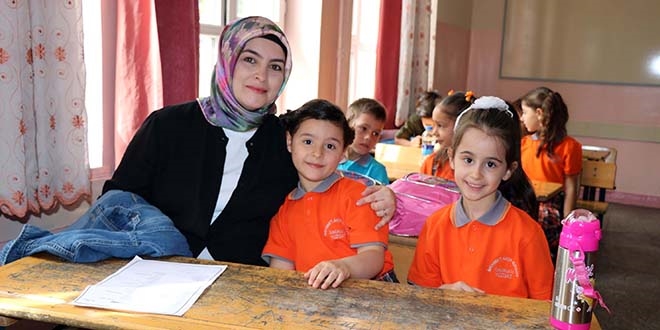 Minik ��renciler oryantasyon e�itimine ba�lad�