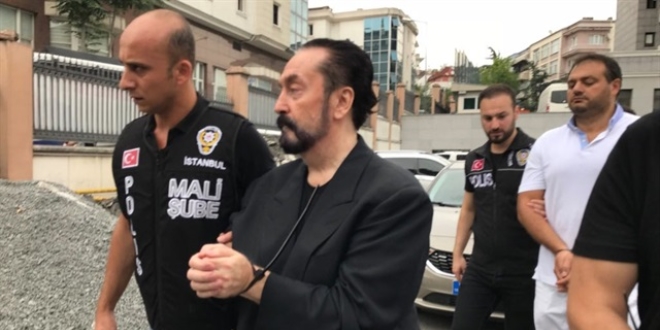 FETÖ Adnan Oktar'ın gizli tanıklarını sızdırmış