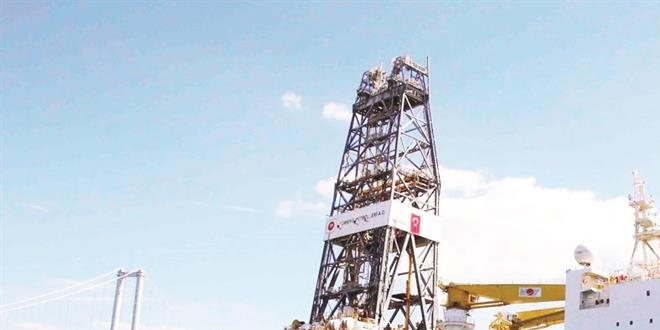 Hem sondaj hem sava� gemileri bir arada