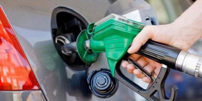 Benzine indirim geldi! Pompaya yansımayacak