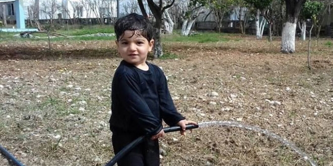 Havuza düşen Ufuk, yaşam mücadelesini kaybetti