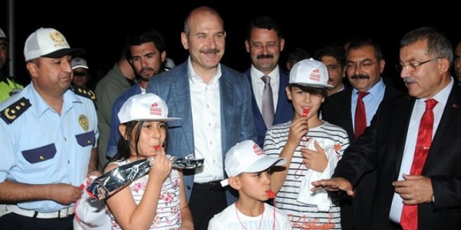 EGM'nin düzenlediği kırmızı düdük fotoğraf yarışması sonuçlandı