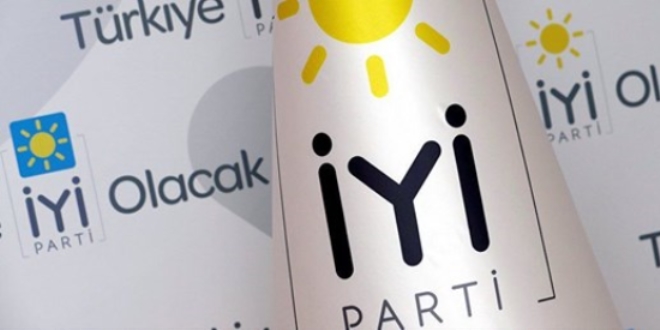 İYİ Partide 54 yeni il başkanı atandı