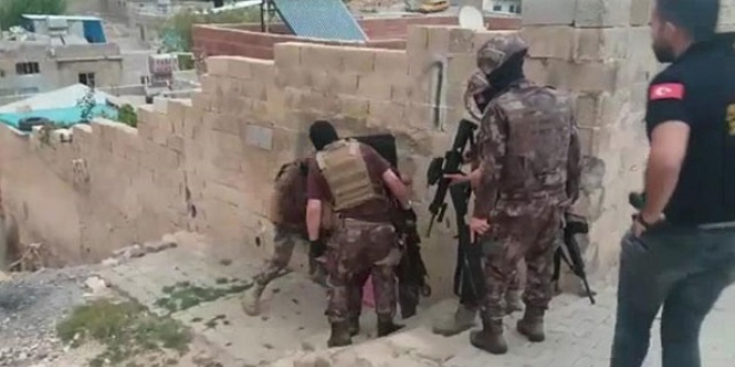 Şanlıurfa'da 'torbacı' operasyonu: 11 gözaltı