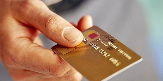 Kredi kartlar azami faiz oranlar akland