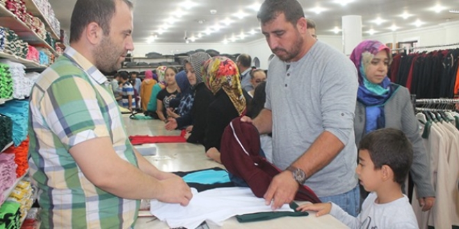 Okul alışverişinde son gün telaşı