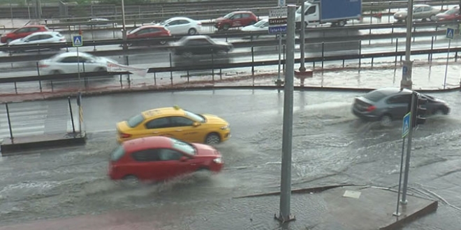 �zmit'te sa�anak ya��� hayat� olumsuz etkiledi