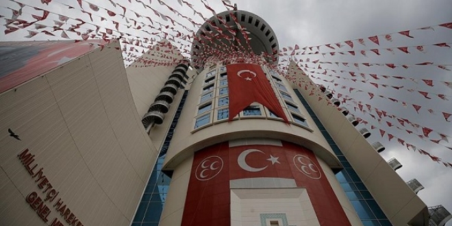 MHP'li kad�nlar ba�kentte bulu�uyor