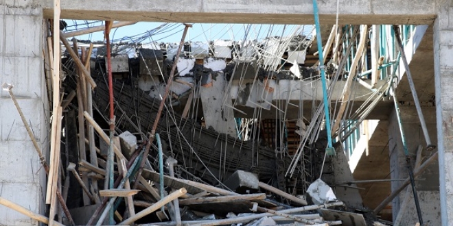 Elaz��'da in�aatta ��kme: 2 yaral�