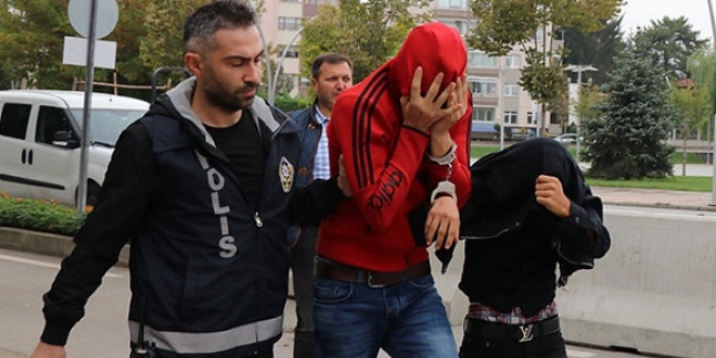 Adliyeye girerken '1 saat sonra ��kaca��z' demi�lerdi! Karar verildi