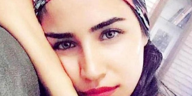 Karar a��kland�: Anne duru�ma salonunda bay�ld�