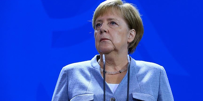 Merkel, Türkiye ve Rusya'nın İdlib kararından memnun