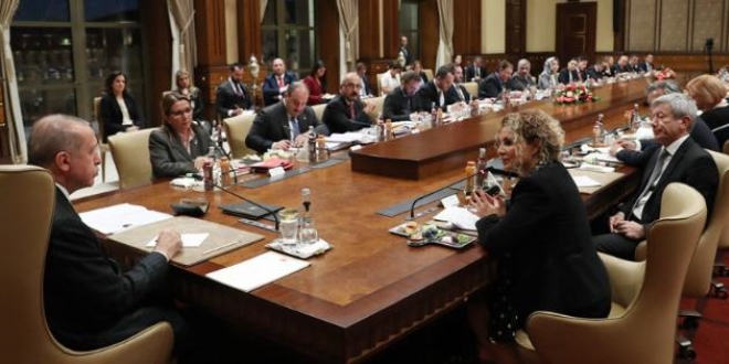 ABD'li �irket y�neticileri: T�rkiye b�lgedeki merkez �lke