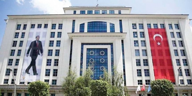 AK Parti yerel seçimler için 'nabız' ölçüyor