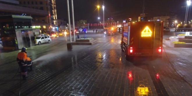 stanbul Bykehir Belediyesinden 'gece temizlik almas'