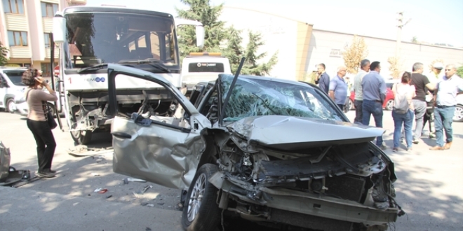 Isparta'da trafik kazası sonrası can pazarı: 9 yaralı