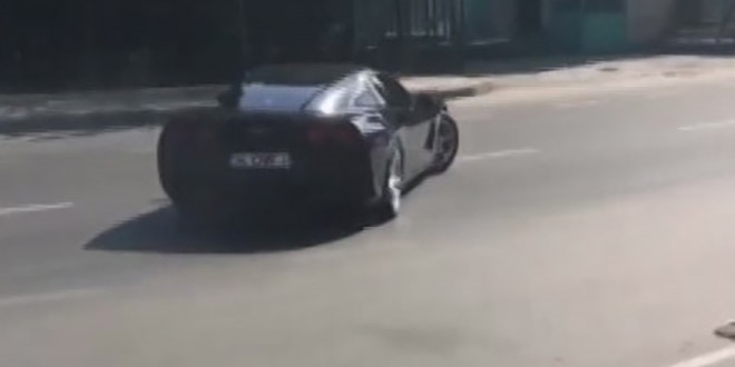 İstanbul'da lüks otomobille 'drift' terörü kamerada