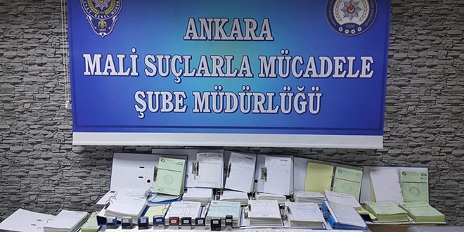 5 ilde 3 milyar liral�k naylon fatura operasyonu