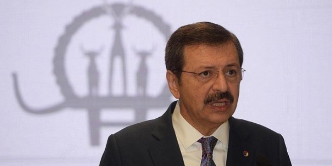 'Bırakın siyaseti, futbolu 'nasıl para kazanacağız' onu konuşun'