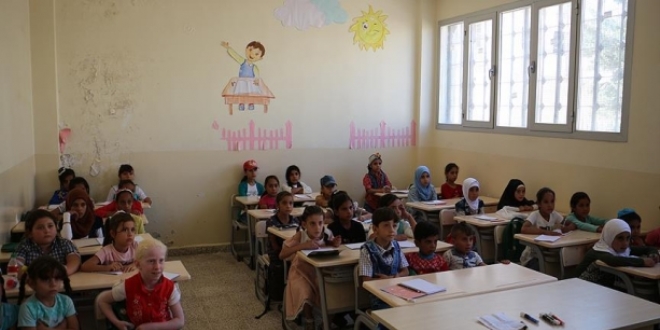T�rkiye'nin Suriye'deki e�itime deste�i s�r�yor