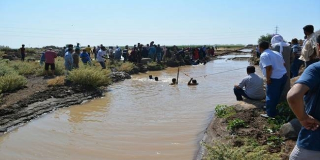 �anl�urfa'da sulama kanal�na d��en �ocuk bo�uldu