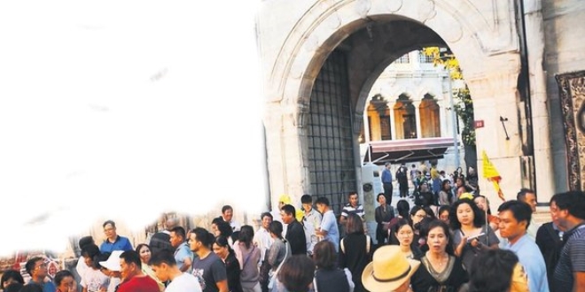 Çarşı esnafı: Kapalı dükkan yok işlerimiz çok iyi