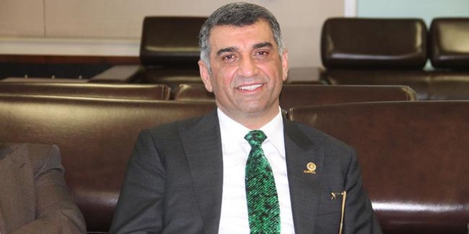 CHP'li vekil, 6 aylık maaşını Elazığspor'a bağışladı