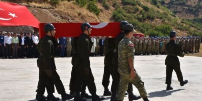 Şehit korucular son yolculuklarına uğurlandı