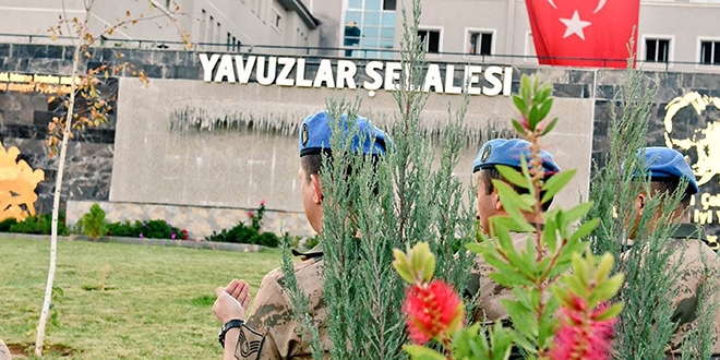 Şehit binbaşının adı kışlasındaki parkta yaşatılacak