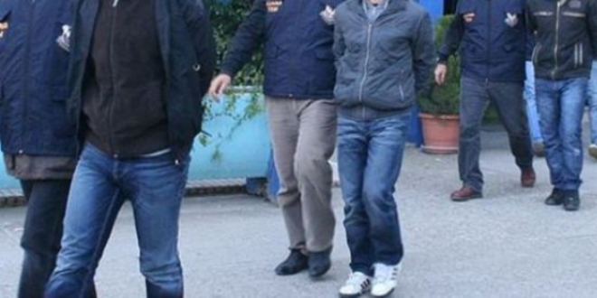 Hakkari'de ter�r operasyonu: 9 tutuklama