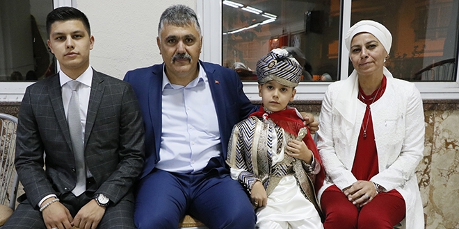 Şehit çocuğu için sünnet kınası düzenlendi