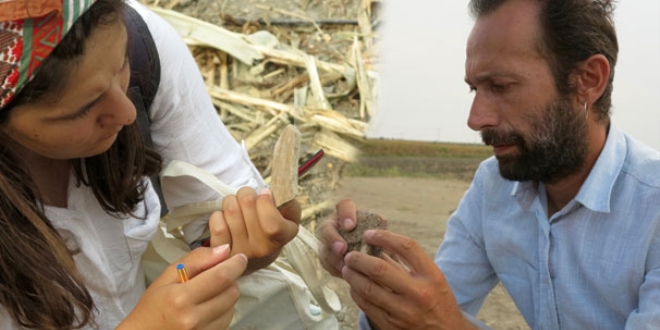 Manyas G�l� yak�nlar�nda heyecanland�ran kaz�!