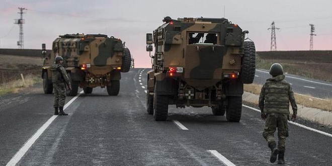 Hakkarii'de 2 PKK'lı terörist teslim oldu