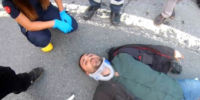 TEM otoyolunda EDS'den kaçan sürücü motosiklete çarptı